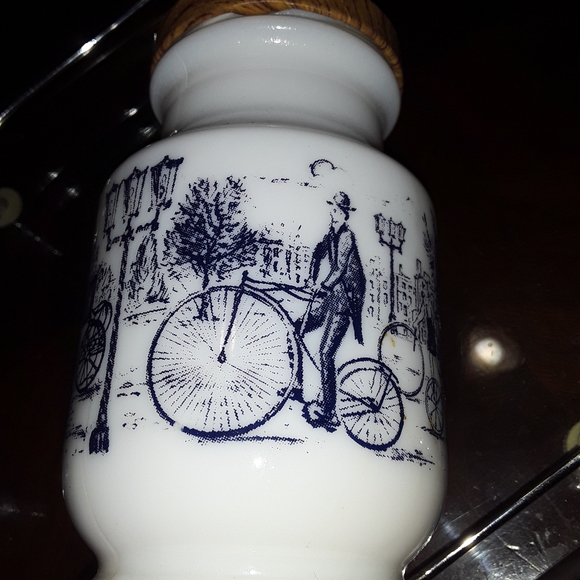 Vintage mustard container - Picture 3 of 5